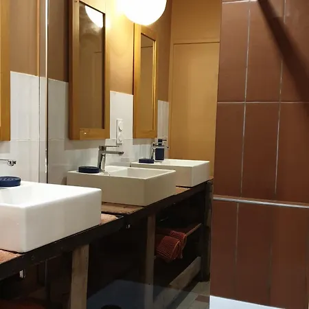 Familial 3 Chambres- La Fleche - Le Lude Дом отдыха *