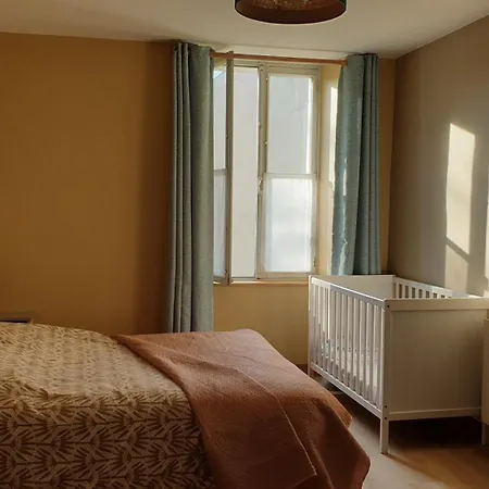 Familial 3 Chambres- La Fleche - Le Lude